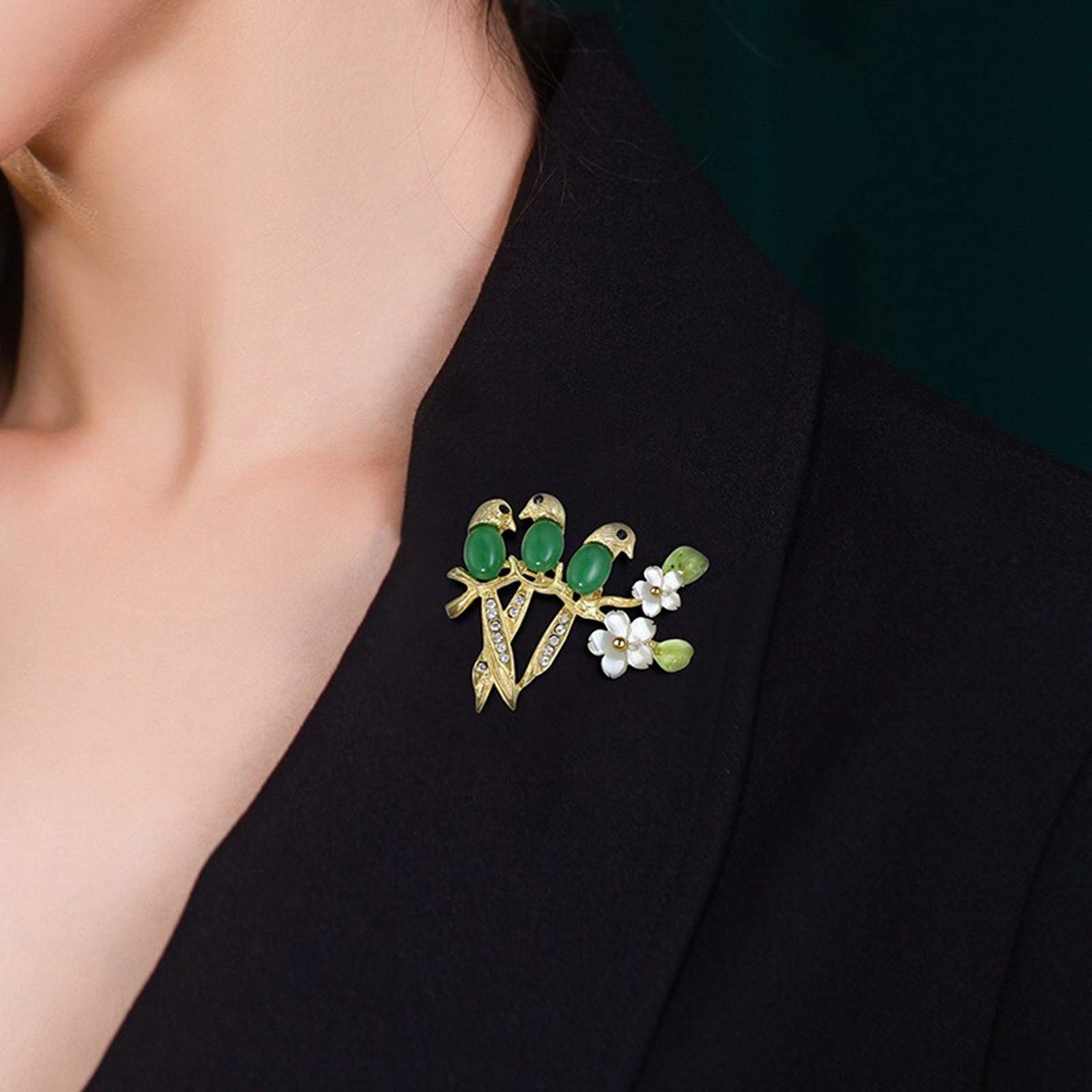 Brosche Kleine Vögel Broschen Chalcedon Vogelbrosche Pins Temperament Kleidung Zubehör Frauenanzüge Kleid Bankett Brosche Geschenk (grün) Broschen & Anstecknadeln