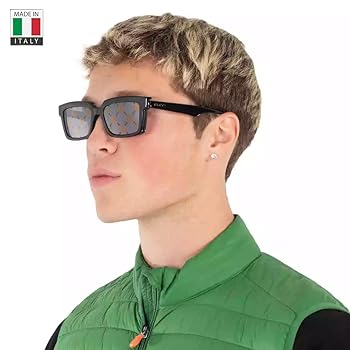 Gucci sunglass  グッチ サングラス Amazon.com: Gucci GG1543S Squared Shape Sunglasses With Clip