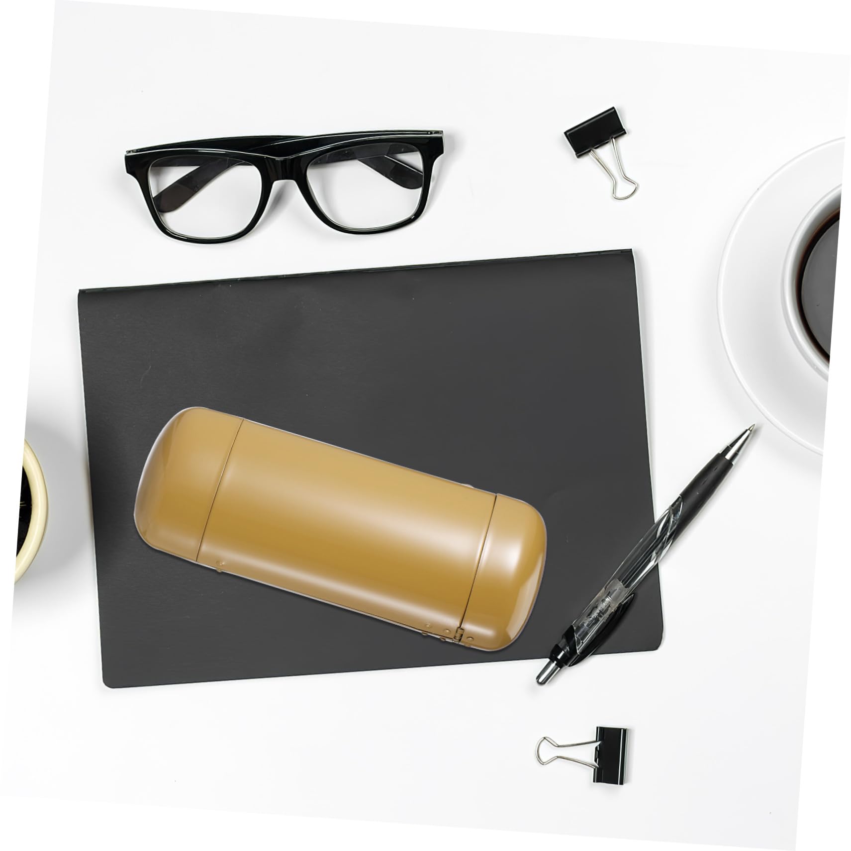 Metalowy Twardy Etui Okulary Przeciwsłoneczne Smukły Odporny Zgniecenia z Bezpiecznym Zamknięciem Bocznym Okulary i Drobne Akcesoria Stylowy Design Kobiet i Mężczyzn