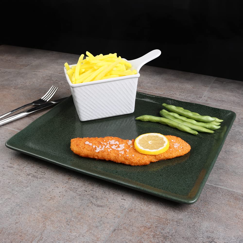Assiettes en porcelaine avec corbeille à frites pour service table bistrot