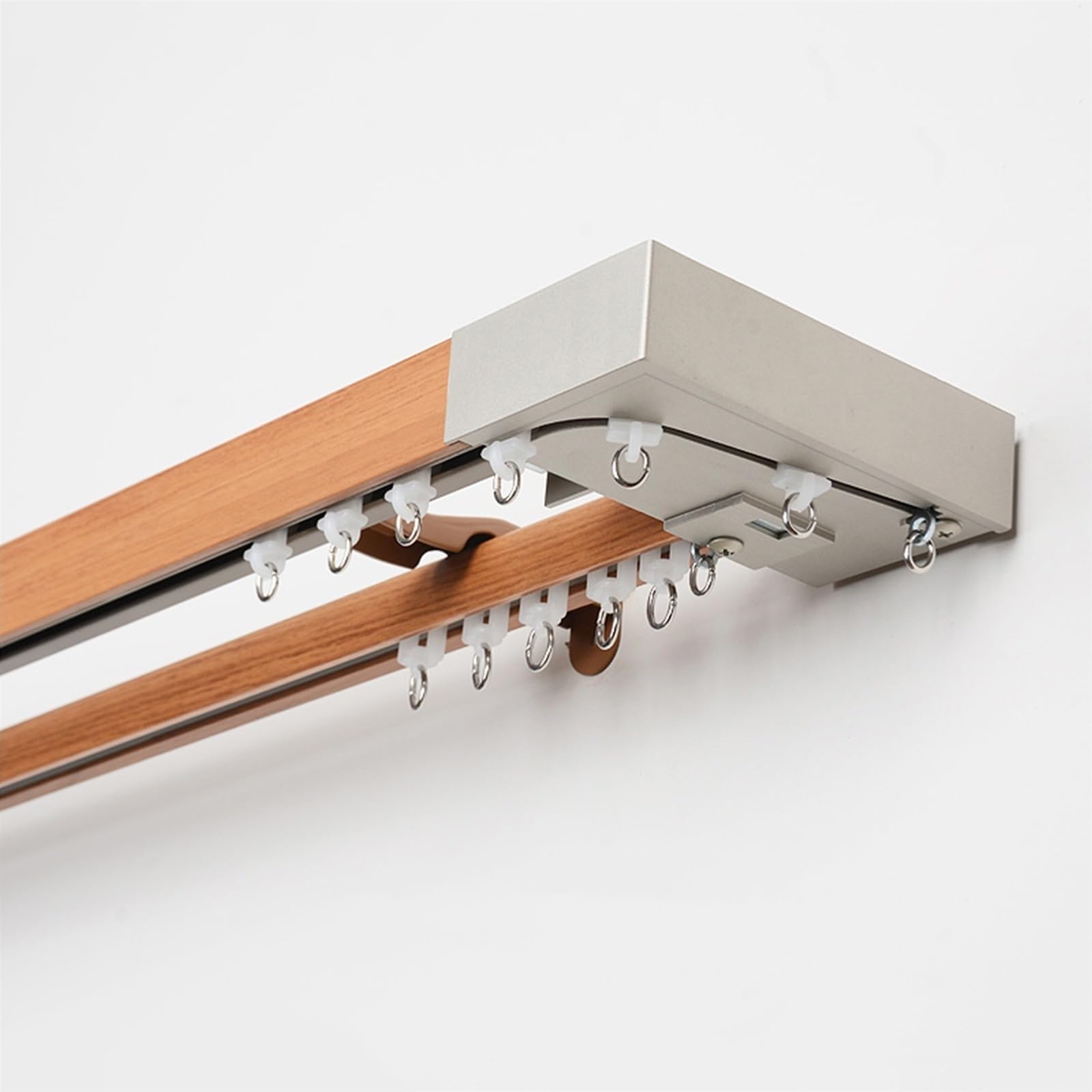 Wytrzymałe podwójne karnisze – aluminiowy system cichego szyny, wykończenie słojów drewna 240 cm, idealne do dzielenia pomieszczenia, płynna praca z cichymi rolkami (brązowe)