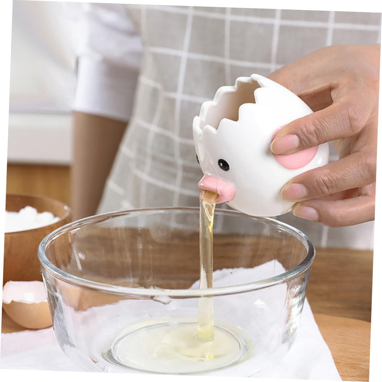 DOITOOL 2 Pcs Creative Egg Separator Cute Ceramic Egg White Filtration Tools for Baking and Cooking Wear-resistant Kitchen Gadget with Smooth Inner Wall Easy to Clean and Use Pink Yellow