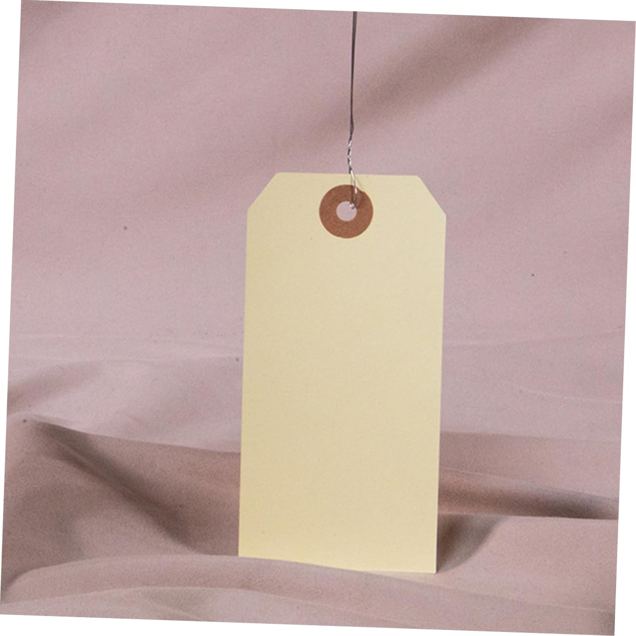 Gatuida 250piezas Etiquetas De Envío Manila Con Alambre De Hierro Etiquetas De Embalaje Reutilizables Material Resistente y Seguro Para Etiquetado De Cargas y Paquetes