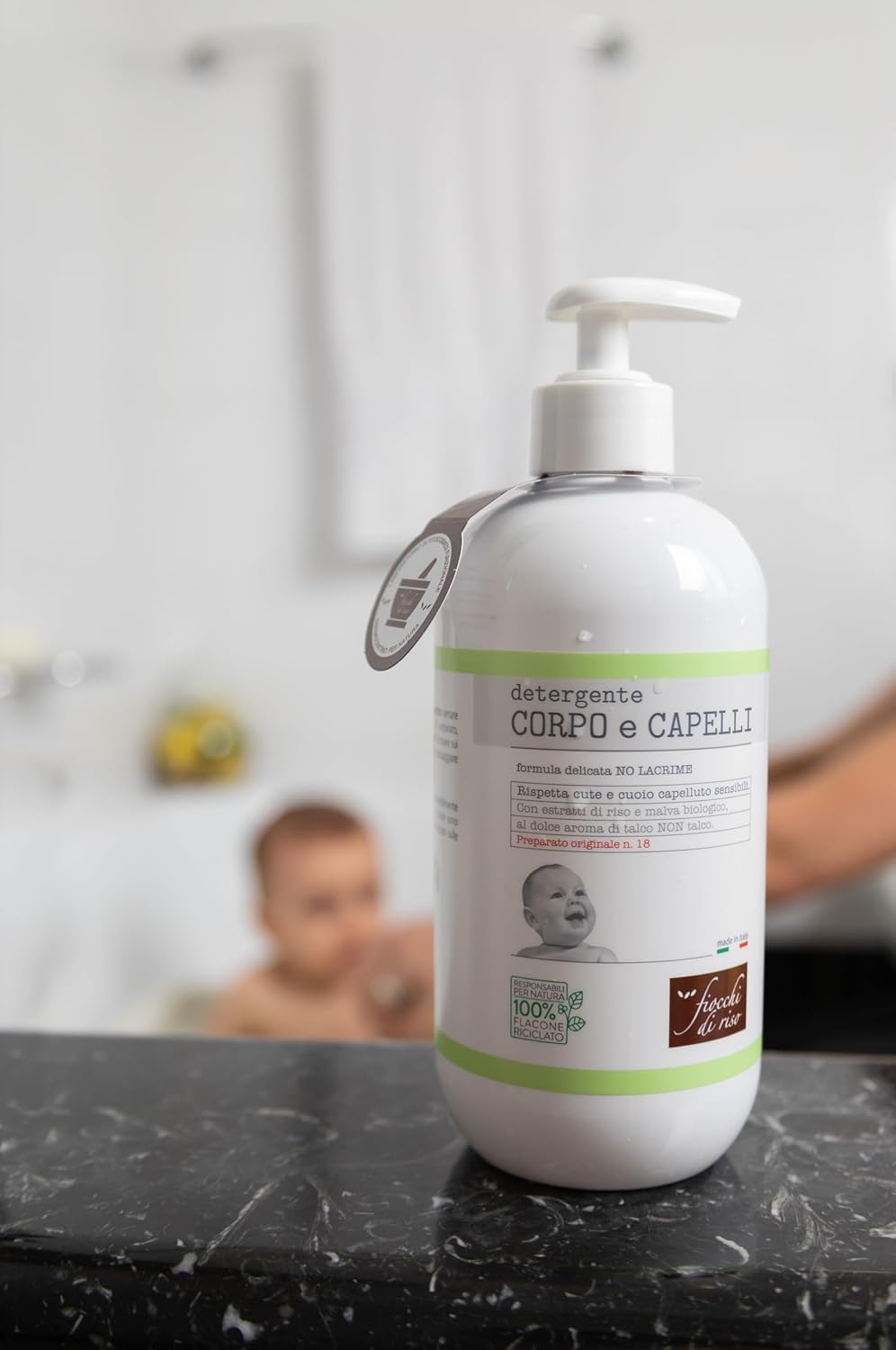 Fiocchi di Riso Detergente Corpo e Capelli Bimbi, Formula No Lacrime con Estratti di Riso e Malva Biologico, 4x400ml