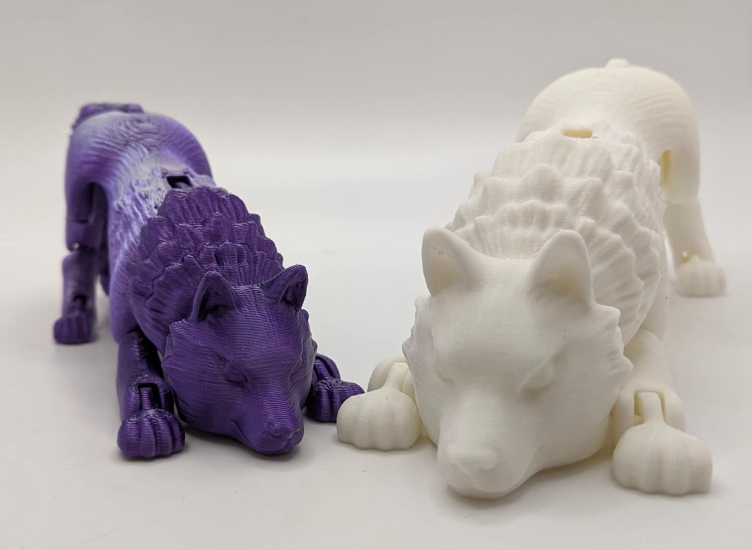 3D Printed Wolf - Customizable, Made to Order Articulated Fidget Toy (Large, Violet)