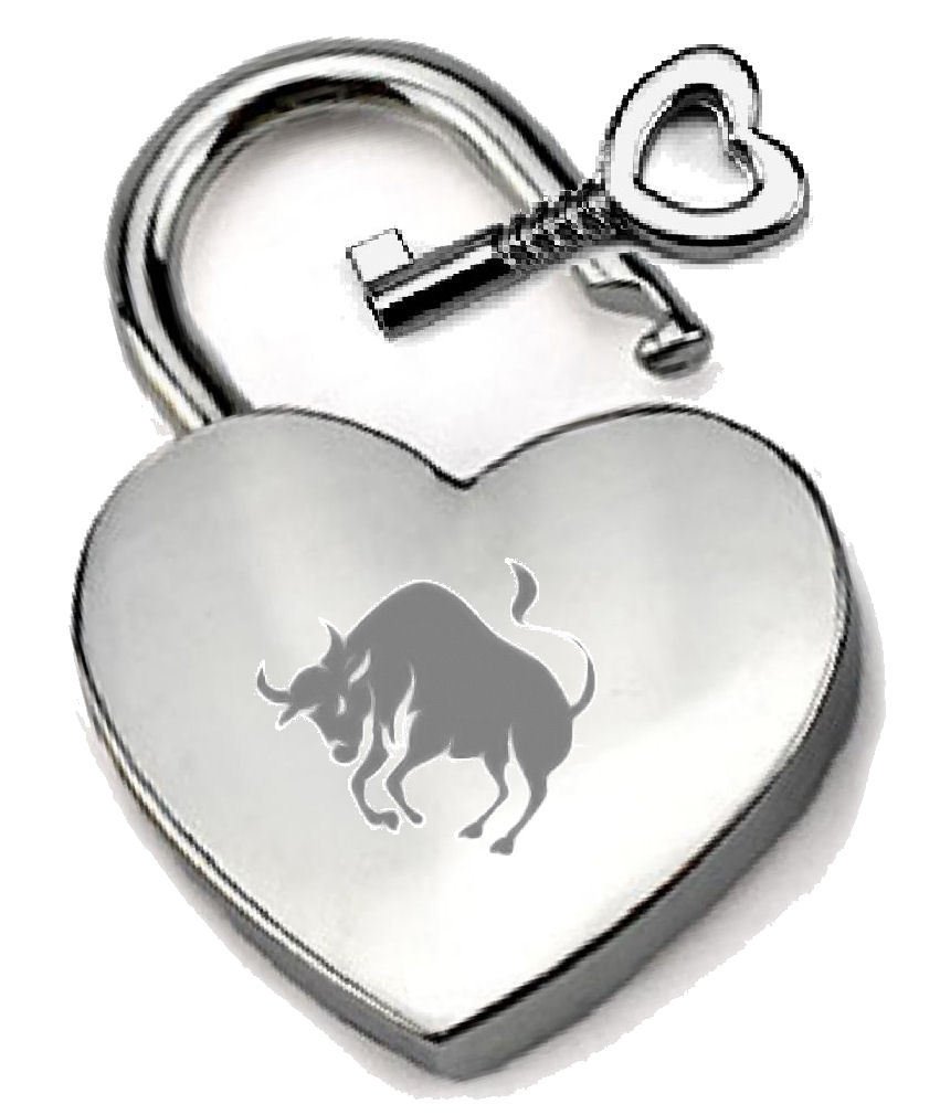 Cadenas coeur Taureau gravé pour sceller vos vœux de voyage