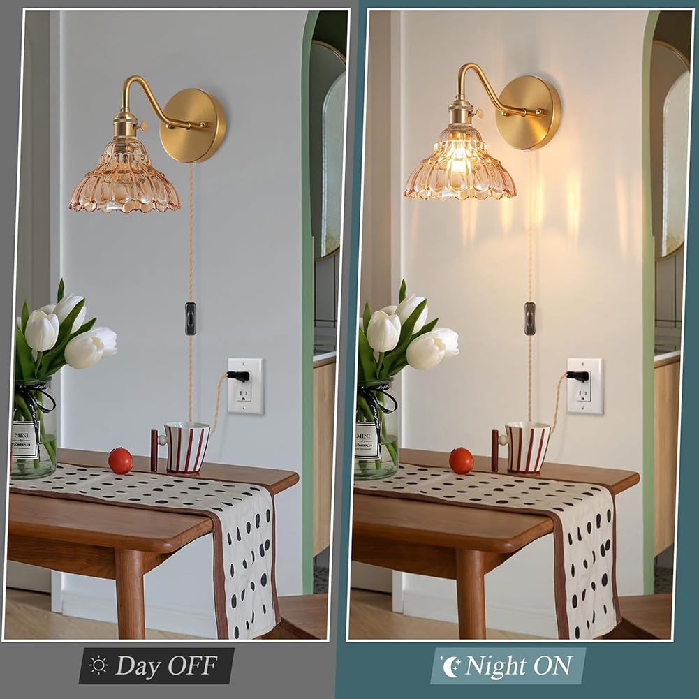 Vintage Wandleuchte mit Schalter und Stecker, Gold Glas Lampenschirm Wandlampe Retro Messing Nachttischlampe mit Kabel und Schalter Blume Wandlicht Innen Industrial Kristallleuchte E27