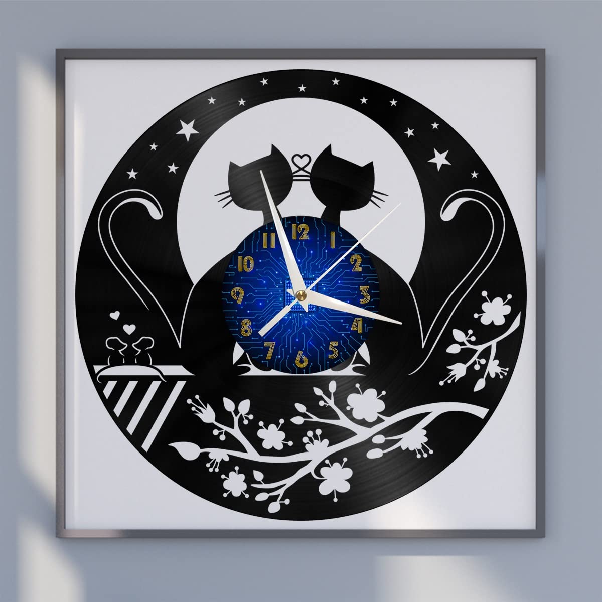 Horloge murale a piles chat amoureux silencieuse pour en finir avec les bruits de cuisine