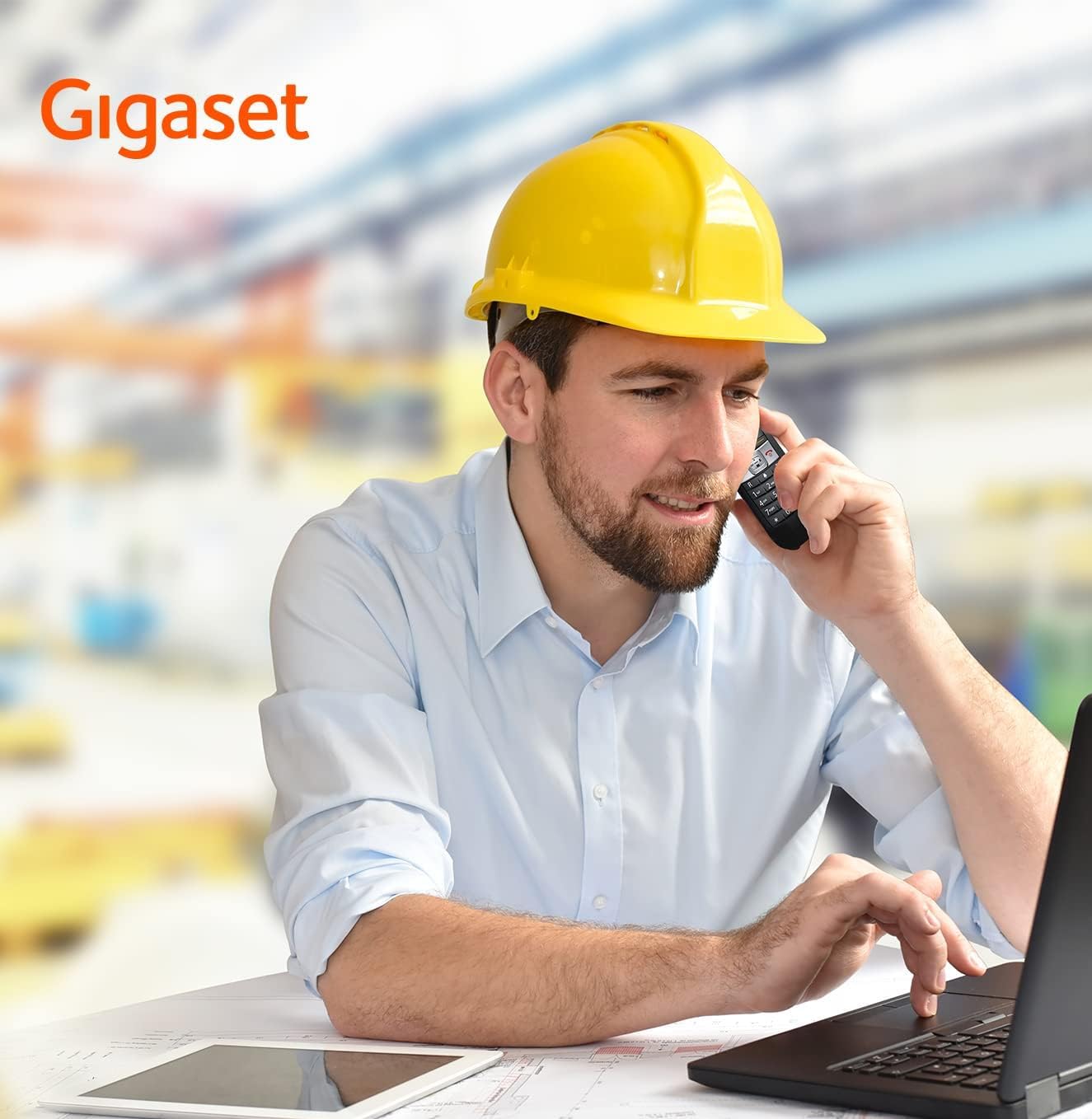 Gigaset E630 - Robustes Schnurloses DECT-Telefon - Mobilteil für Werkstatt - stossfest, staubresistent & wasserabweisend (IP65) - Vibrationsalarm - Lautstärkeregelung, schwarz [Deutsche Version]