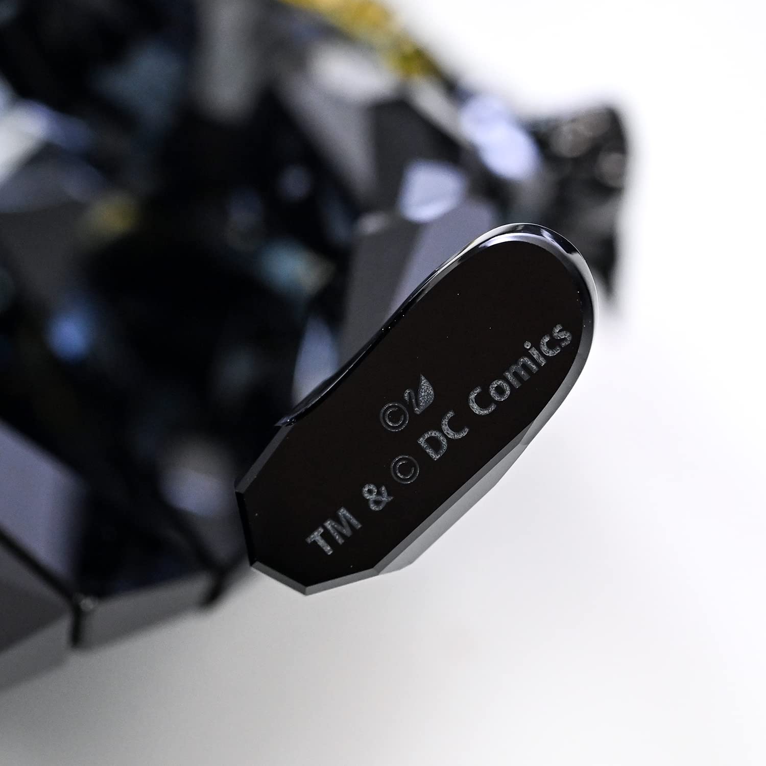 SWAROVSKI スワロフスキー DCコミックス バットマン クリスタル Amazon.co.jp: スワロフスキー バットマン ブラック ワンサイズ