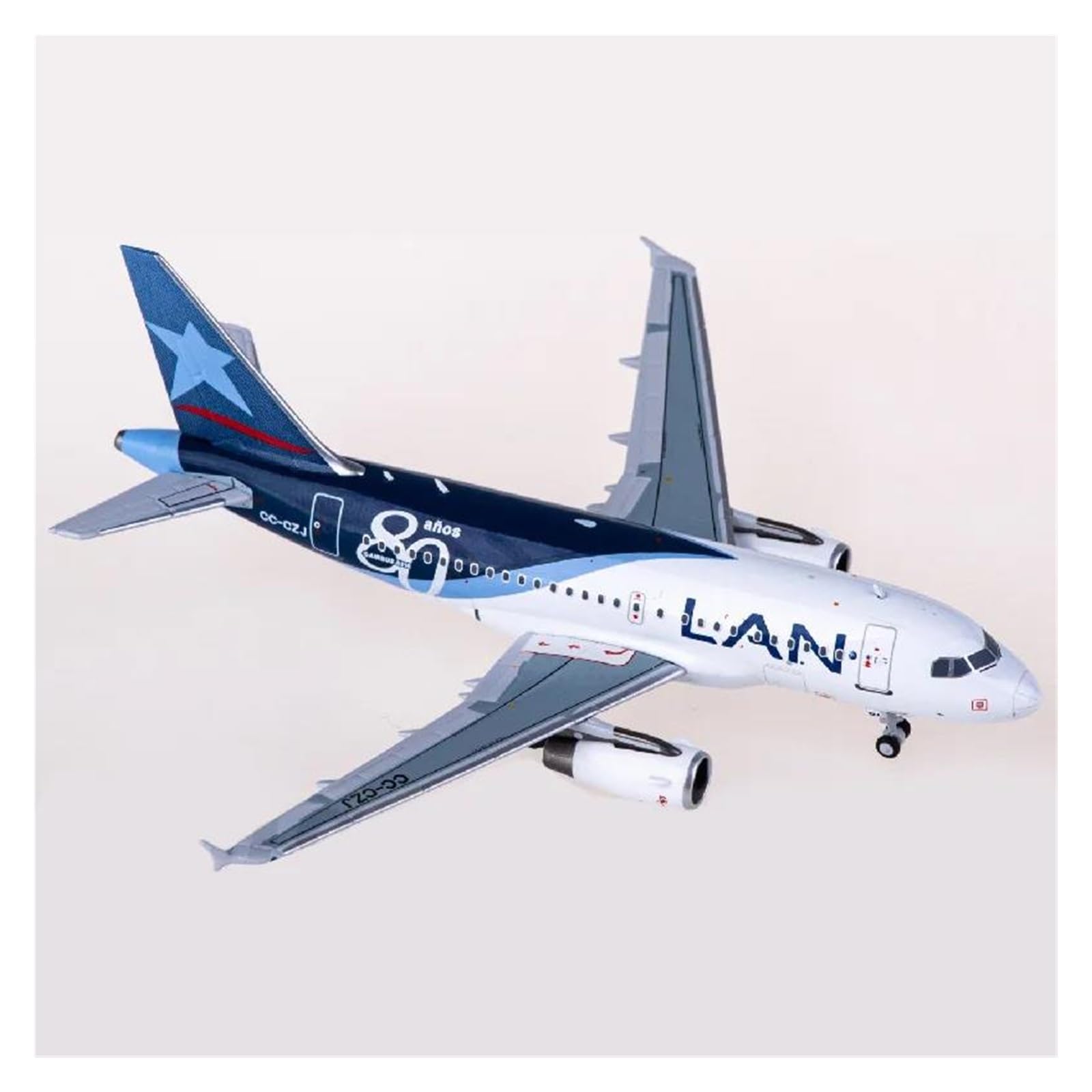 Amazon.co.jp: 飛行機模型飛行機おもちゃの飛行機模型 1:400 スケール