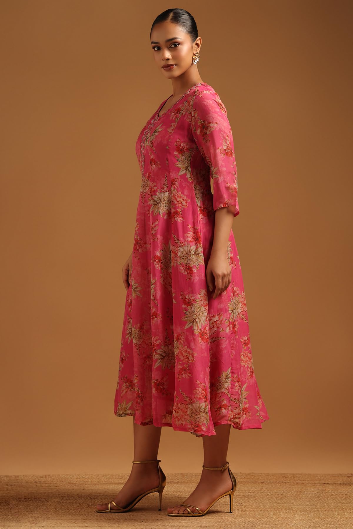 Soch Abito da donna in organza floreale con ricamo Zari e dettagli di perline