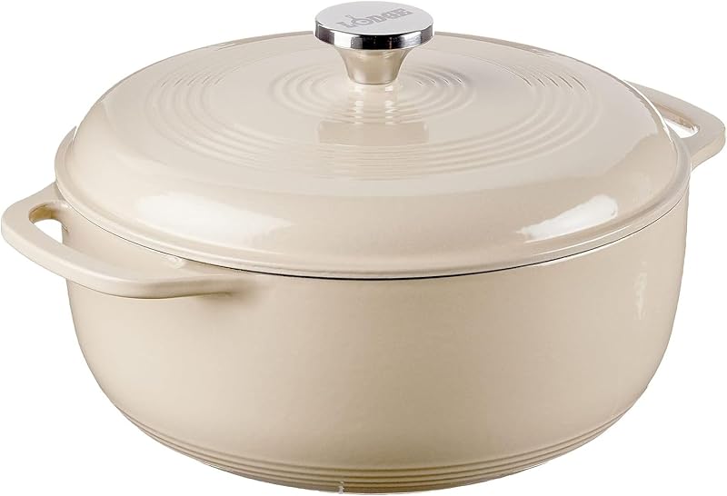 Horno holandés Lodge Essential de hierro fundido esmaltado, 6 cuartos, sándalo | Ideal para hornear pan, estofar, marinar y cocinar a fuego lento, cuenta con tapa sellante contra la humedad y asas dobles.