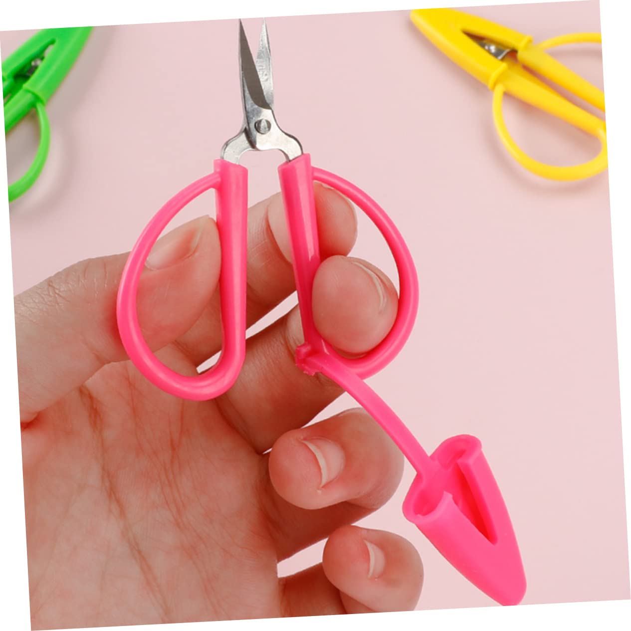 EXCEART 30pièces Mini Ciseaux Inoxydable Avec Couvercle Ciseaux De Couture Portables Pour Tissu Broderie Et Couture