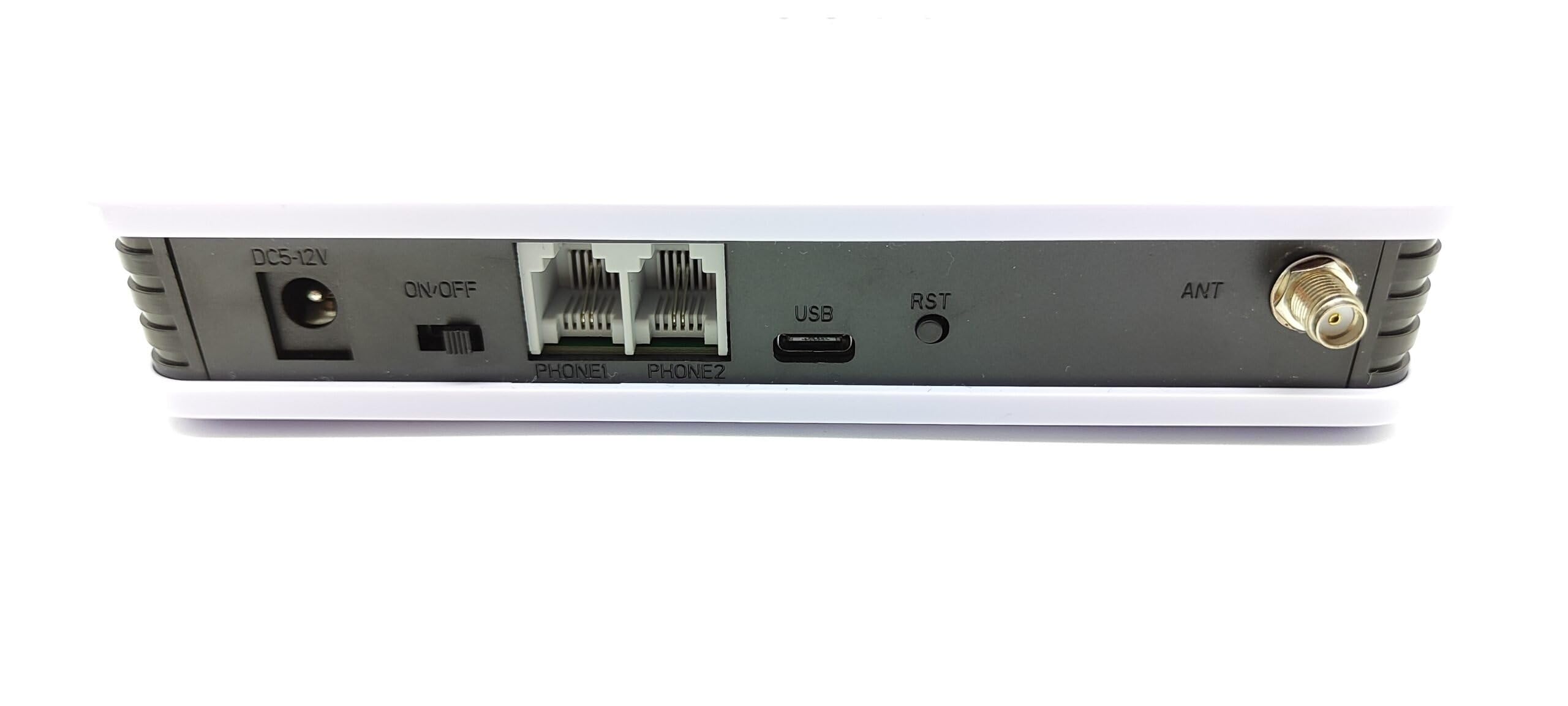 FCT-600 Passerelle GSM 4G Volte – Convertisseur Ligne Fixe vers Mobile pour Ascenseurs, PABX et Zones sans Ligne Filaire – Batterie de Secours Incluse