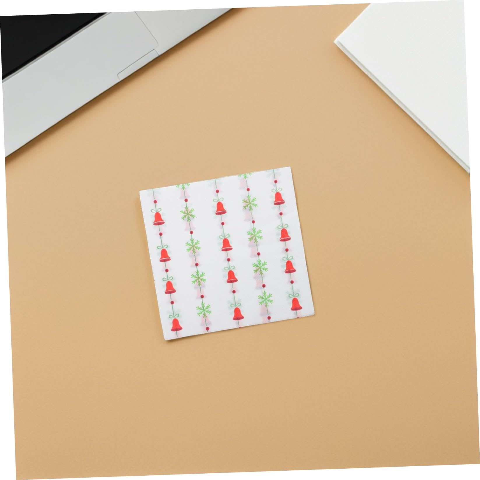 Beaupretty 120 Piezas Servilletas de Papel Navideñas Estampado de Campanas Estilo Retro Servilletas de Invierno Desechables para Decorar Fiestas de Navidad para Celebraciones Invernales