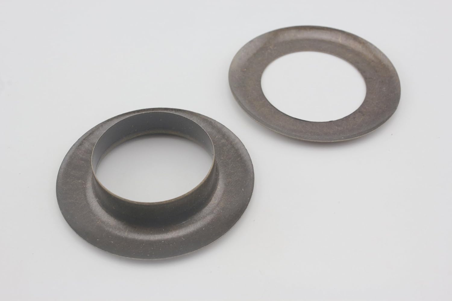 3dancraftit Iron Round Eyelets Grommets and washers for Leather Purse Shoe Paper DIY Crafts Inner Size 1 3/16 Inches / 30mm Anti Brass M45
