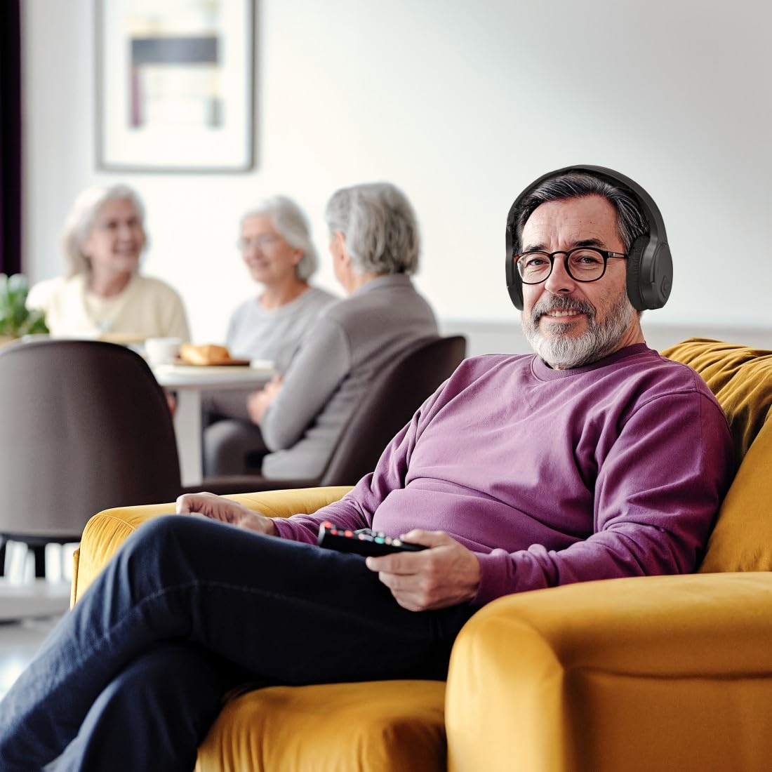 Hama Funkkopfhörer für TV, 2,4 GHz (kabelloser Kopfhörer für fernsehen ohne Audioverzögerung, 16 h Spielzeit, Over-Ear Kopfhörer mit Lautstärkeregler + 3 Modi, für Senioren und Hörgeschädigte) schwarz