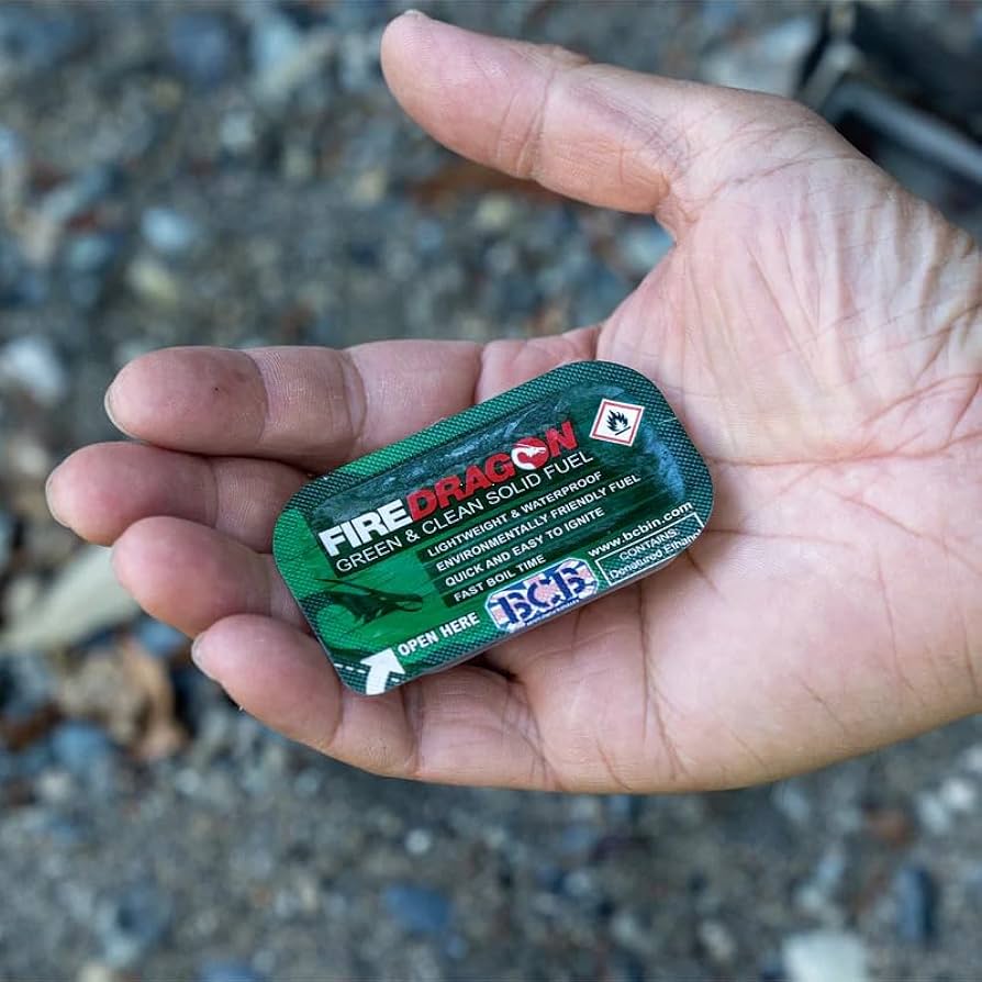 ファイヤードラゴン Amazon | 童友社(DOYUSHA) 煙を吐く ファイヤードラゴン 電動