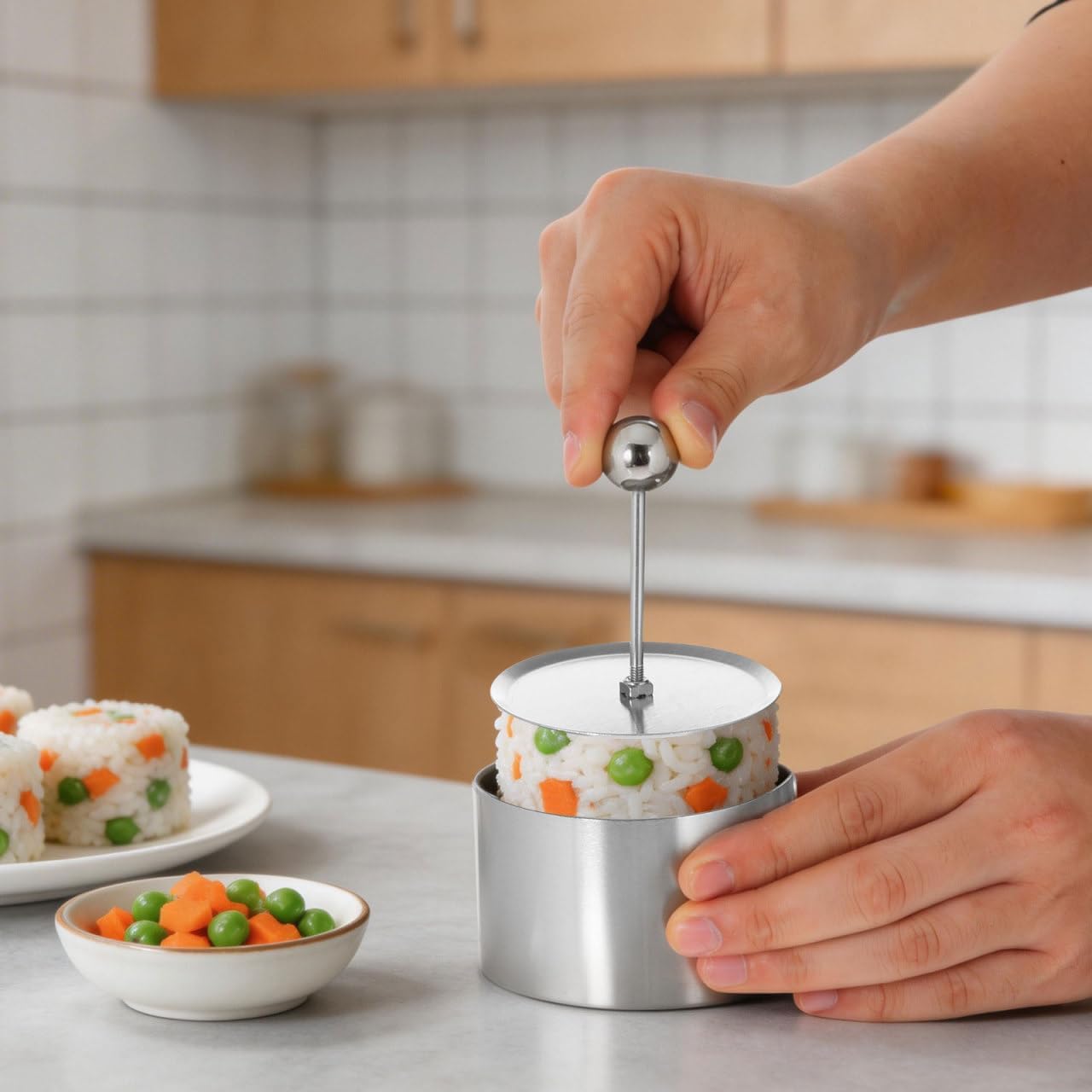 Veemoon Onigiri Making Mold Rice Ball Mold Sushi Rice Ball Making Tool Food Grade Material Easy Clean for Home Kitchen Diy Meals 3.34X3.14X1.96 Inch image 2