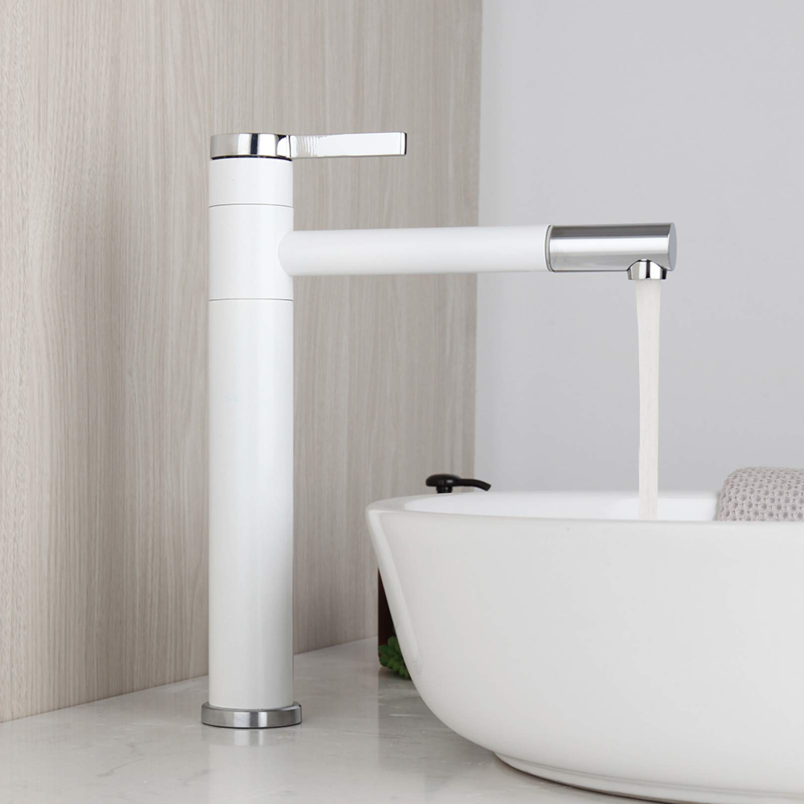 HCFYAUIS Modern 360 Swivel Bathroom Faucet Single Handle Single Hole Deck Mount Basin Sink Faucet with Hot & Cold Mixer Water Tap