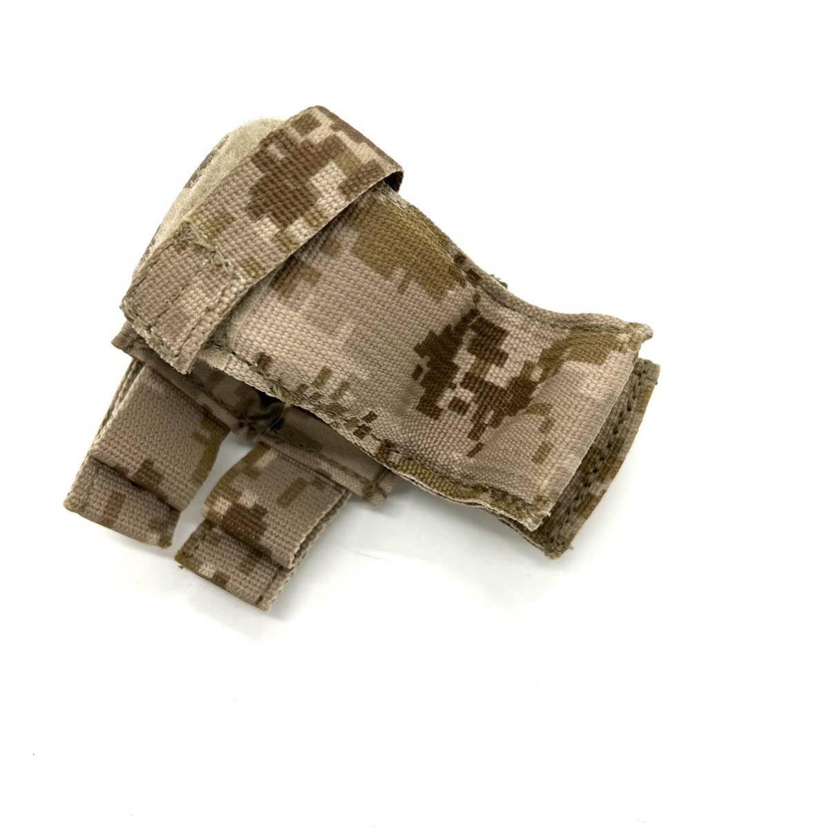 Amazon.co.jp: 実物 Eagle MOLLEウェポンキャッチ SLUNG WEAPON