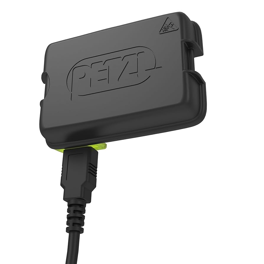 ペツル　スイフトRL+予備バッテリー Amazon.com: PETZL, Rechargeable Battery for Swift Rl