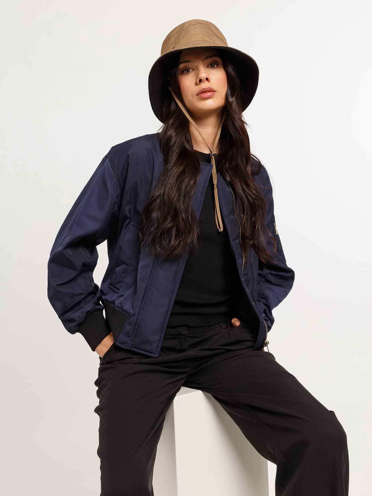 LOEVENICH Warmer Regen Bucket Hat | Wasserdicht | 100% Polyester | Mit Kinnband | OneSize | Für Damen
