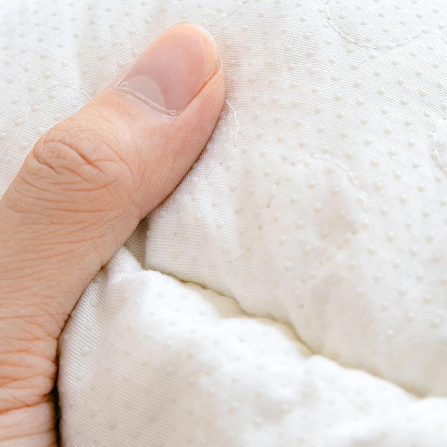 Cream-Coloured Large Plaid Square Pet Mat Bed Couch Cover, Couch Cover, 2023 New Machine Washable Garden Chic Cotton Protective Couch Cover (Grey,27.6x82.7 in)