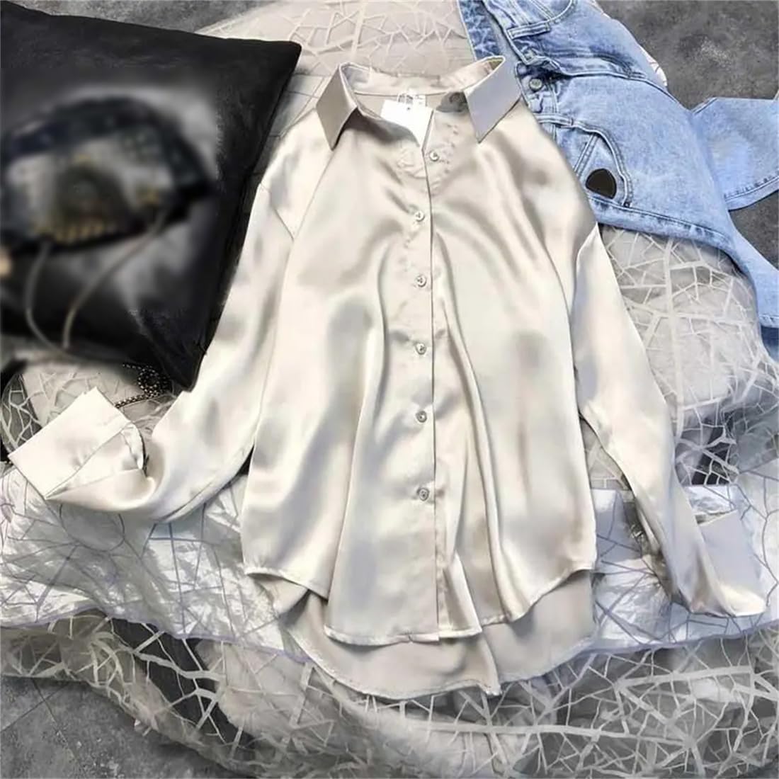 Printemps Et Automne Mode Bouton Satin Soie Chemise Rétro Chemise Haut Blanc À Manches Longues Chemise De Rue Ample Grande Taille