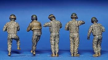 Amazon | ミニアート 1/35 アメリカ戦車兵 5体入 プラモデル