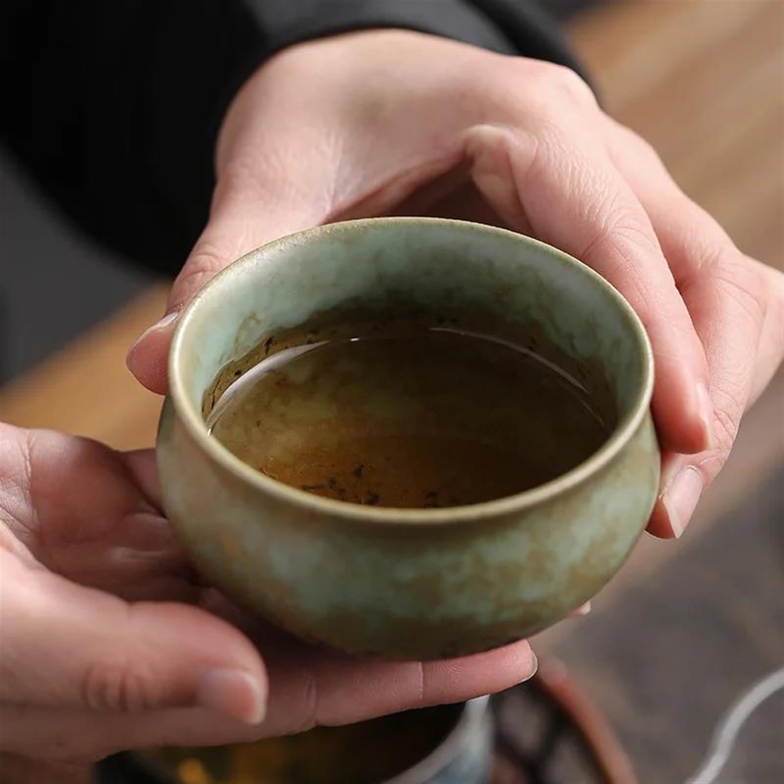 Teeservices Grobe Keramik Fünf-Elemente-Tassen Keramik-Teetassen-Set Kung-Fu-Teeservice Kiln-Transformations-Teetasse Retro-chinesische Teeschale Geschenkbox Reise-Teeservice