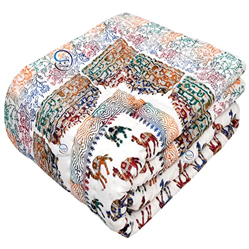 Image of 380 GSM Hand Block and Screen Small Camal and Heritage Haw Mahal Print Winter Cotton Double Bed Quilt Jaipuri Razai - King Size Red Multicolor, Rajai 90X105 Inch