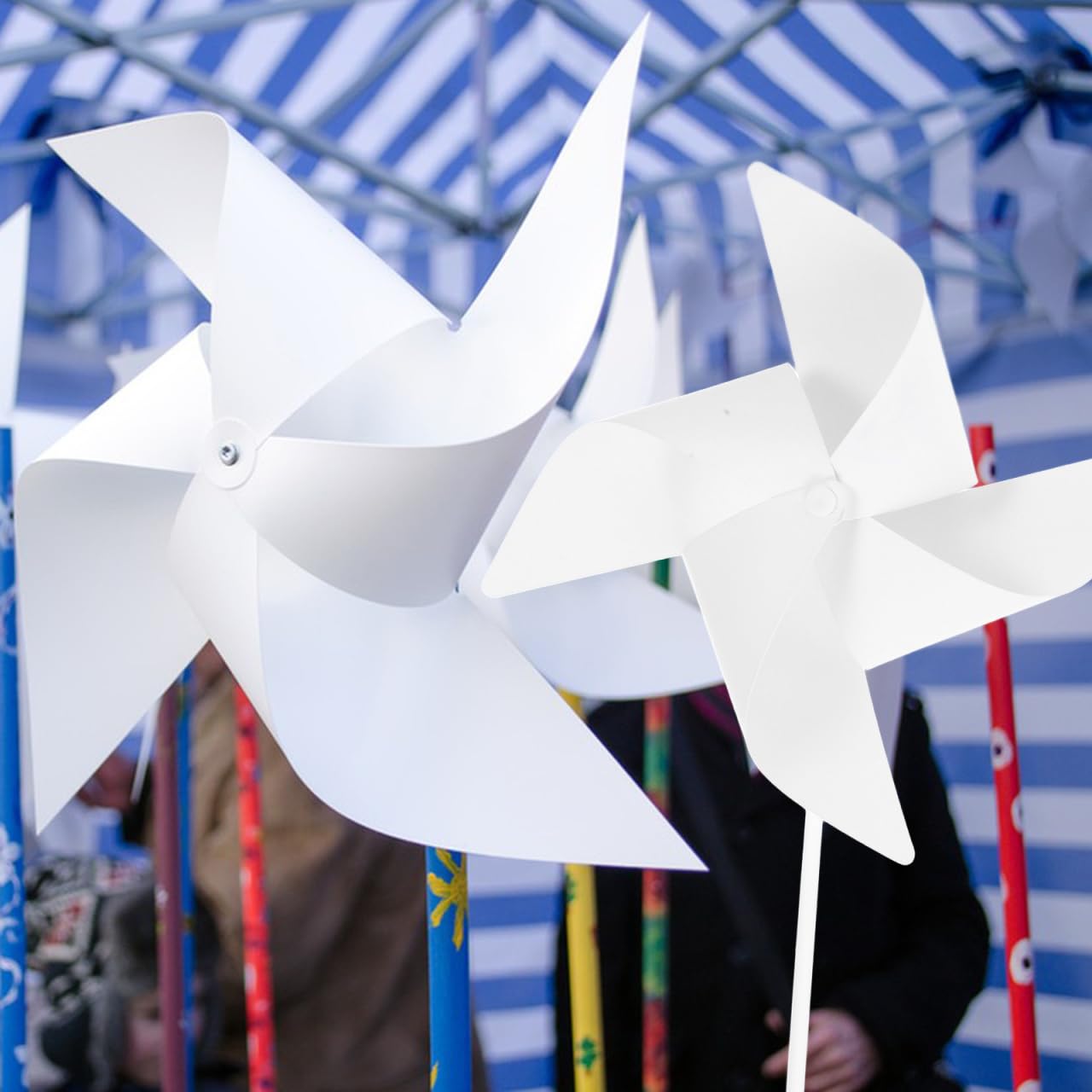 STOBOK Molino de viento de papel DIY para colorear para niños, 24 piezas, juego educativo para manualidades, molinillos de viento para jardín de infantes y juego al aire libre
