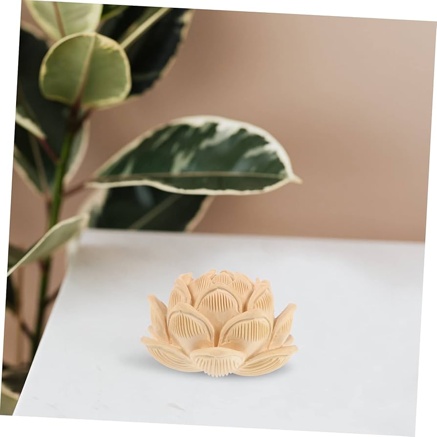 Amazon.co.jp: GARVALON つげ蓮の飾り 小さな彫られた蓮 木彫り