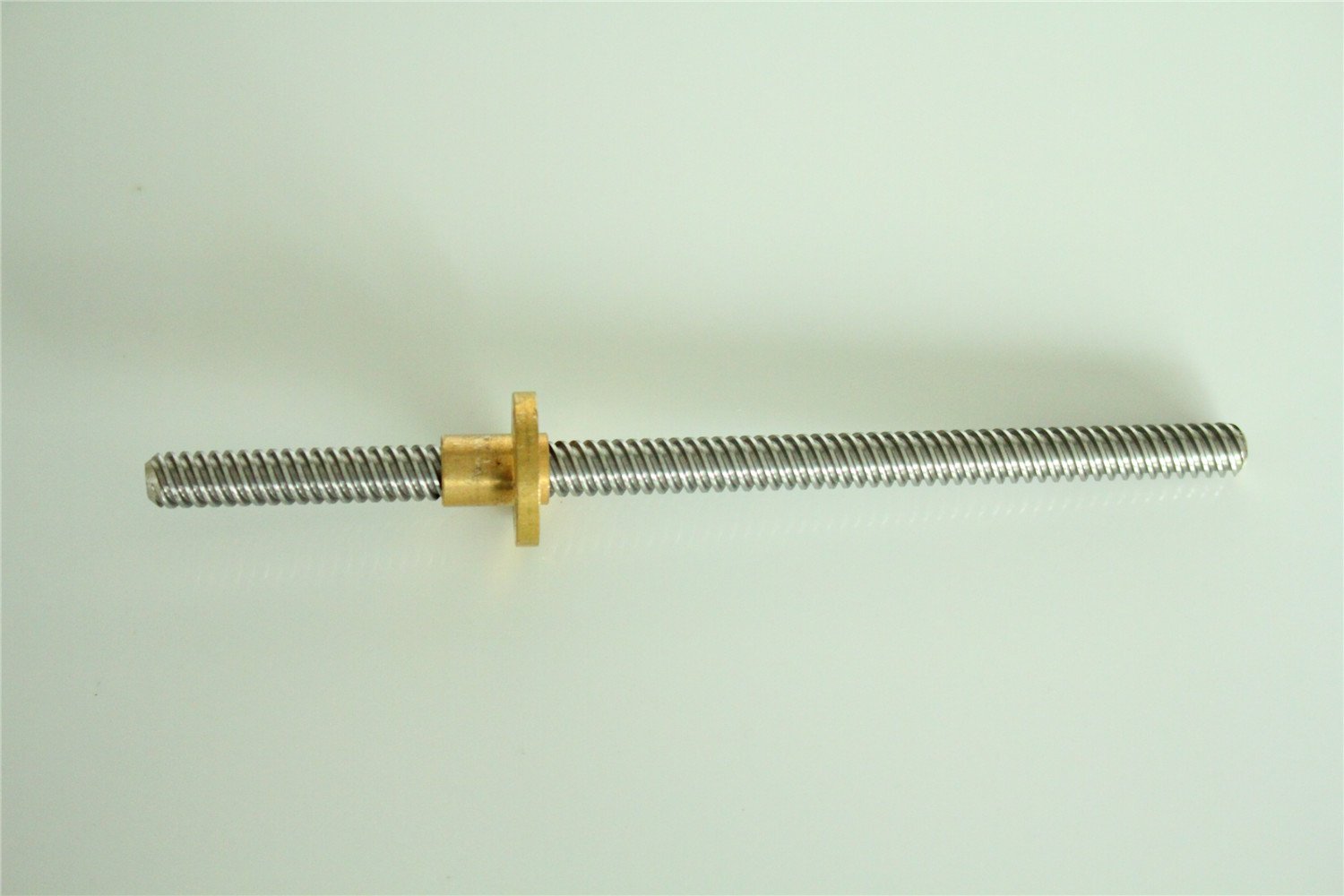 CHUANGNENG1Pcs T8 8mm Lead Screw Pitch 2mm,Lead 8mm,Length 300mm Brass Nut for CNC 3D Printer US Stock