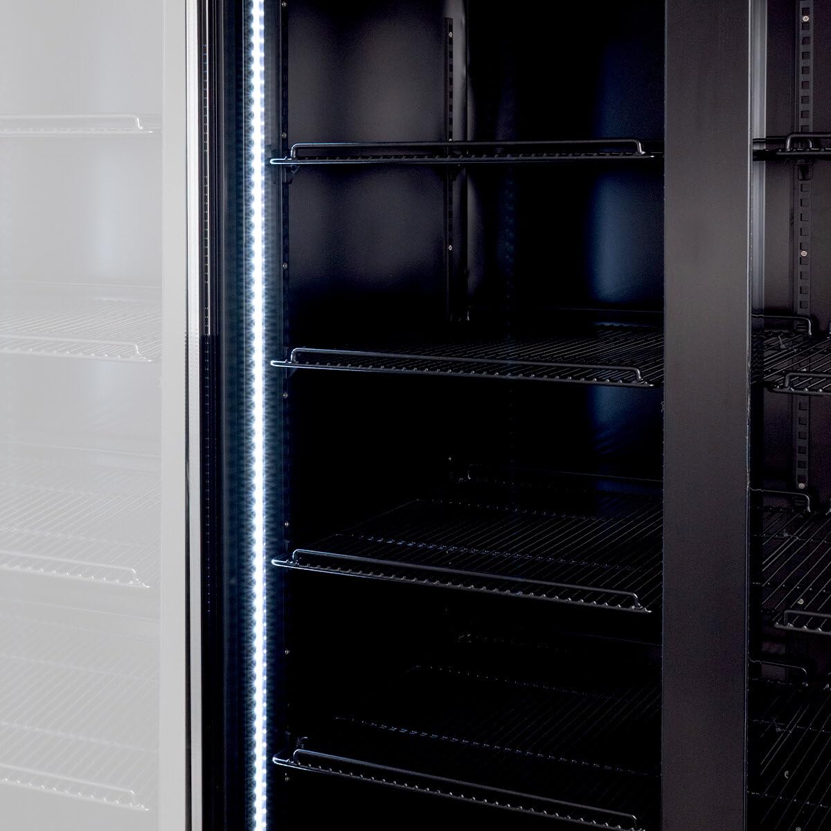 GastroHero Frigorifero per bevande ECO 1000 con ante a ribalta e luce