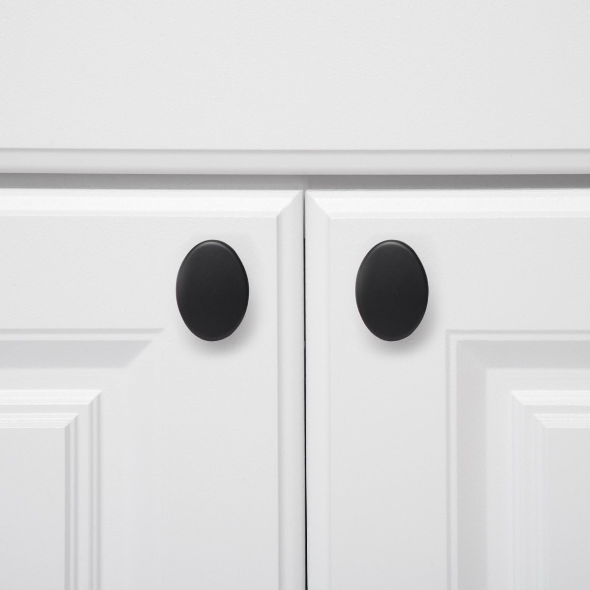 Amazon Basics Flat OvalCabinet Knob, 1.44-inch Diameter, Flat Black, 10-Pack