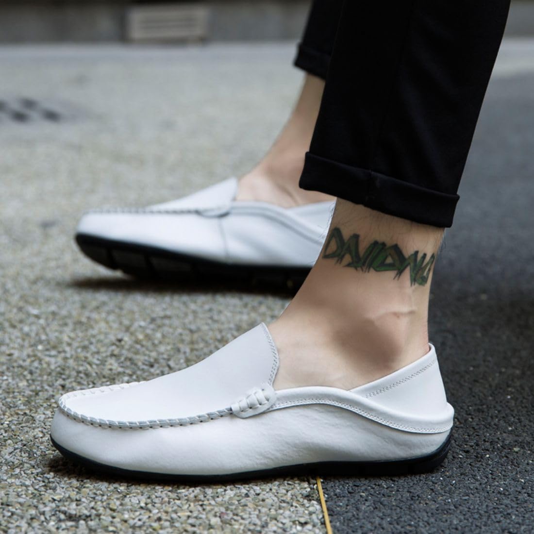Mocassins pour Hommes Décontracté Élégant Confortable Léger Chaussures Hommes en Cuir d'Été Casual Élégant Chaussures de Conduite Chaussures Bateau Mocassins Classiques