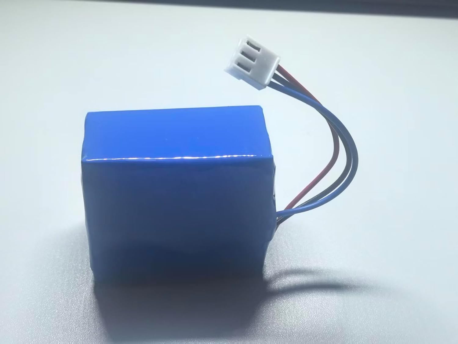 18.5V Replacement Battery for Philips FC6721 / FC6722 / FC6723 / FC6730 Vacuum Cleaner - Model BL7734A