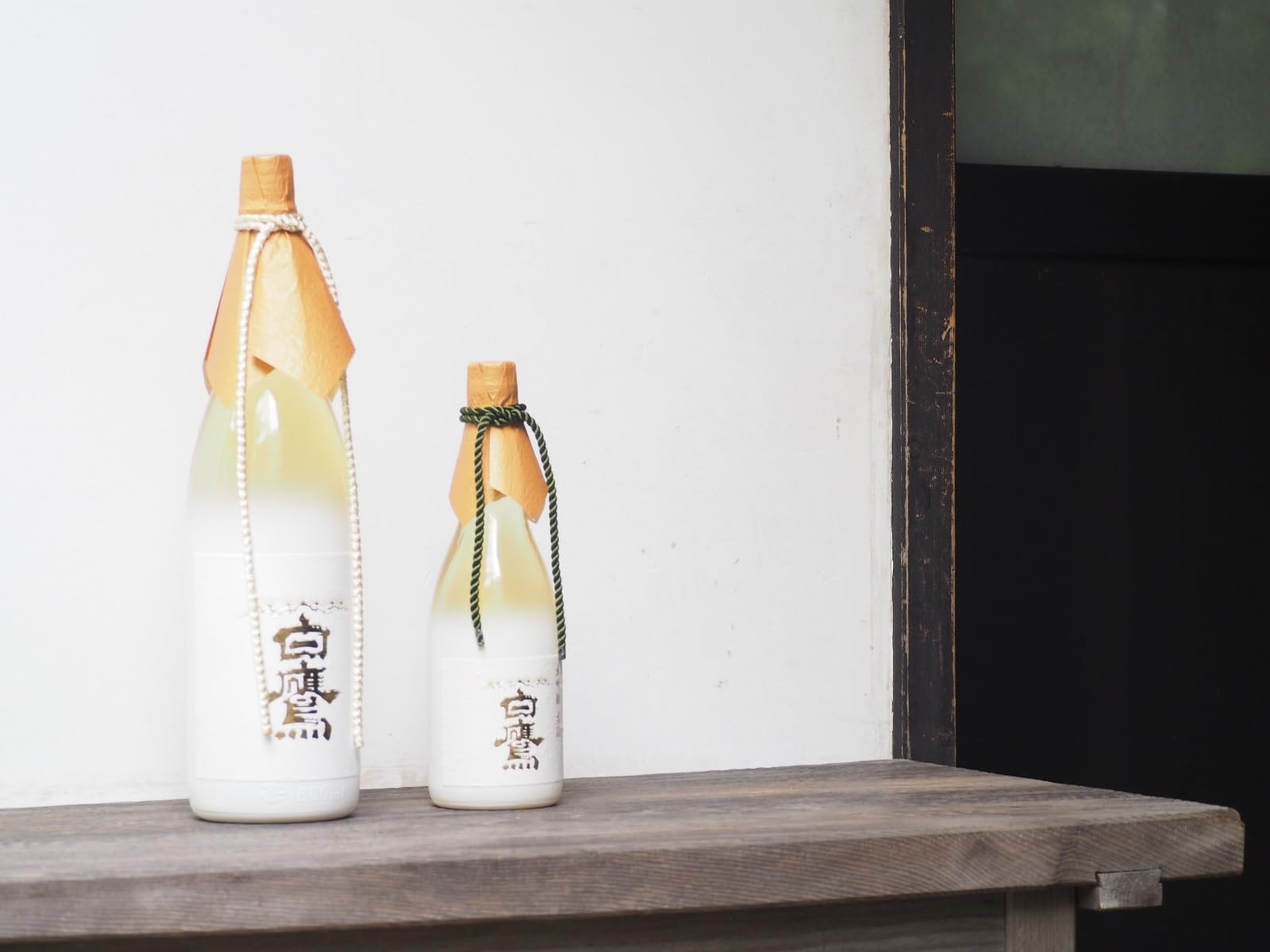 Amazon.co.jp: 白鷹 大吟醸古酒白鷹 長期熟成十五年 [ 日本酒 兵庫県 