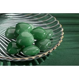 YATOJUZI 5PCS Green Aventurine Natural Heart Healing Crystals 1 Love Stones Sets Bulk Polished Pocket Palm Thumb Gemstones Energy Reiki Balancing Meditation Therapy