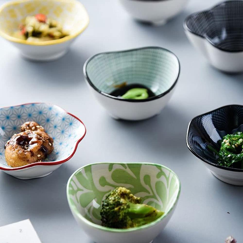 PIATTI E CIOTOLE per sushi in ceramica giapponese per ristorante e bar