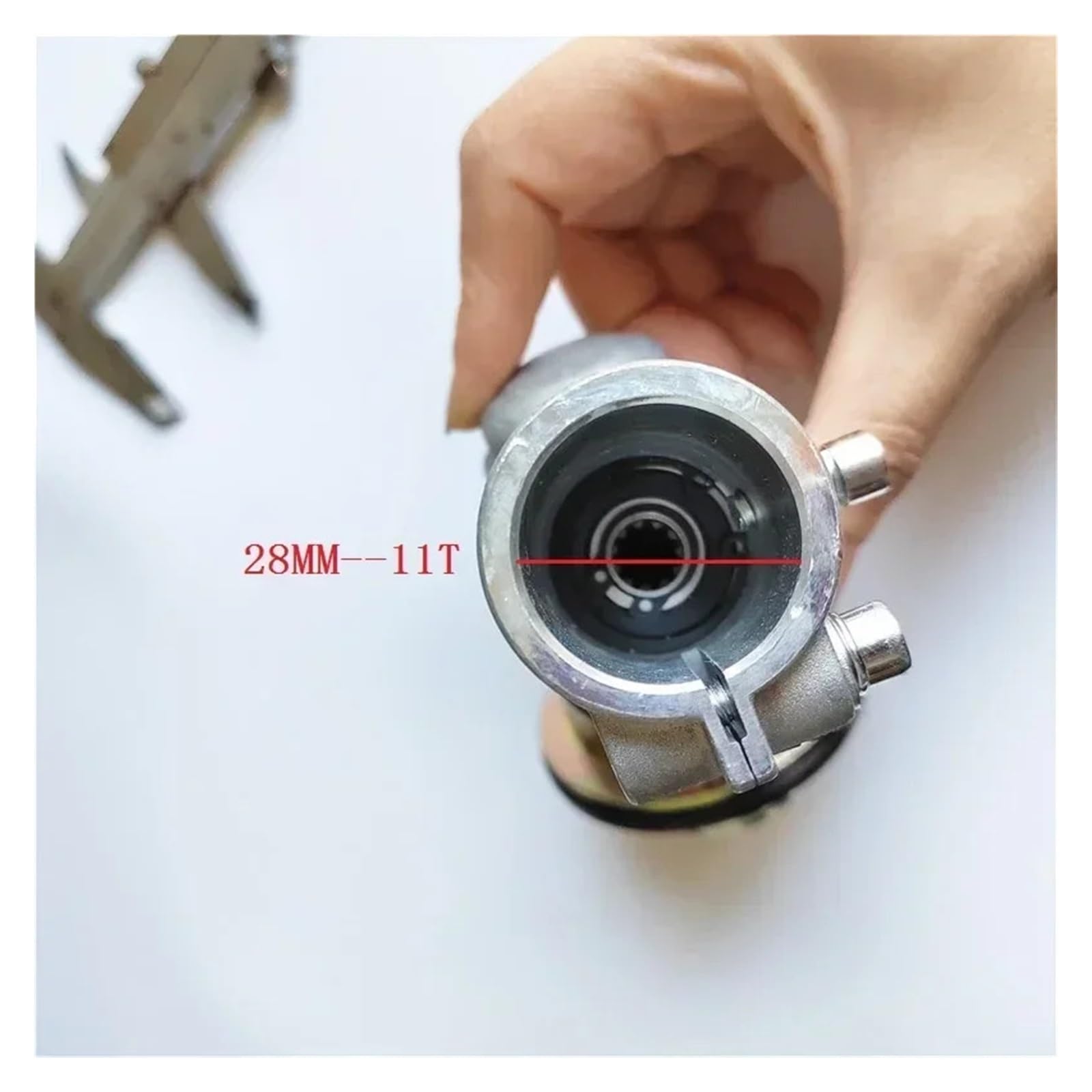 Dingmao Decespugliatore Riduttore del cambio 28mm 11T Adatto for Shindaiwa Weed Eater Scatola ingranaggi Testa di lavoro Riduttore B530 B450 F