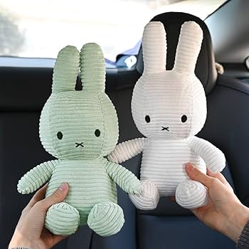 ミッフィー　カー　車　ぬいぐるみ　希少品　美品 ミッフィー カー 車 ぬいぐるみ 希少品 美品 - メルカリ