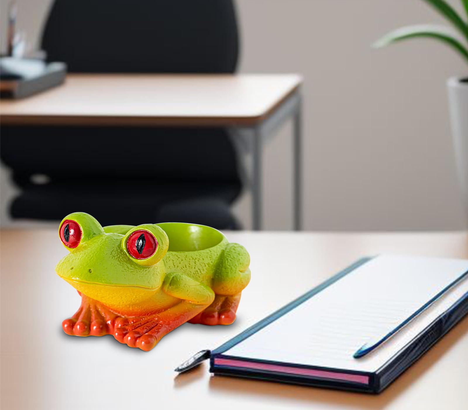 dgudgu Frog Desk Paper Clip Holder: Cute Paperclip Dispenser and Organizer, Perfect Office Tools