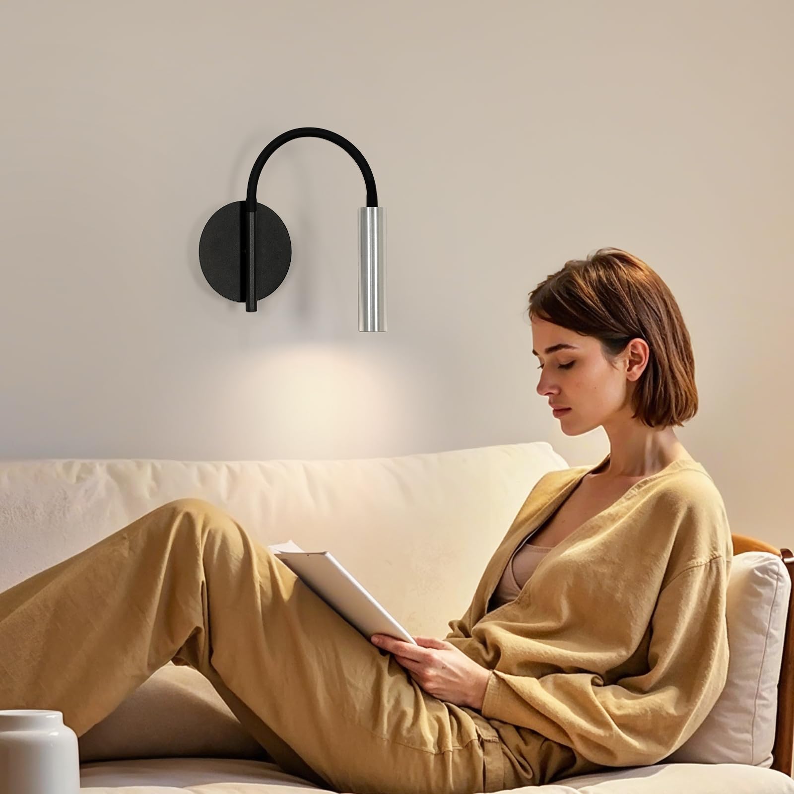 Applique da parete Interno, Lampada da Lettura da Parete 4W, Lampada da Comodino LED Bianca Calda, 360° Orientabile Faretti da Parete Alluminio (Silver-4500)