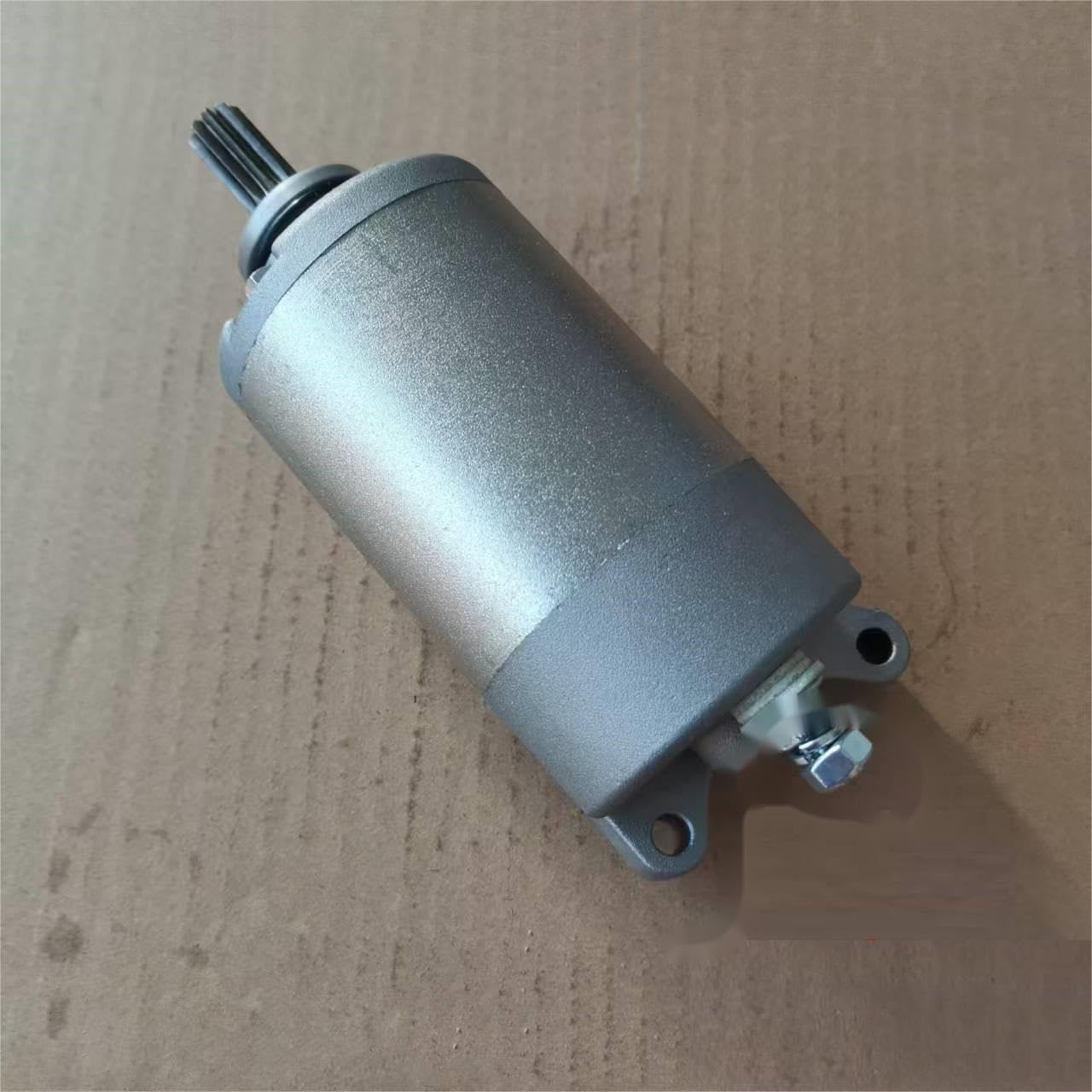 Démarreur de moto Haojue DH 150 HJ150-27 pieces detachees moteur allumage