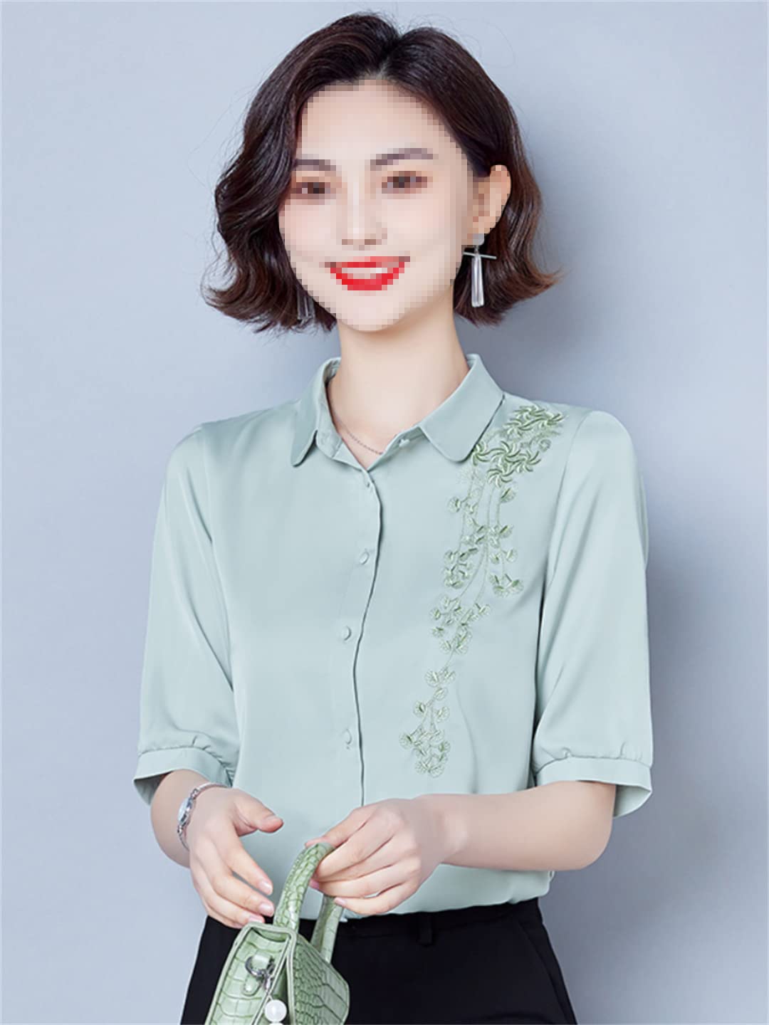 Femmes Broderie Bouton Up Chemise À Manches Courtes Chemises en Satin Floral Col en V Chemisier d'affaires pour Le Bureau De Travail