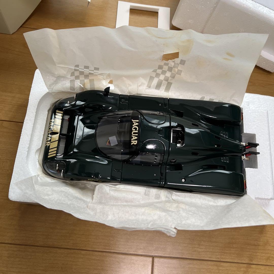 Amazon | EXOTO Jaguar XJR-9 1/18 | ミニカー・ダイキャストカー | ホビー
